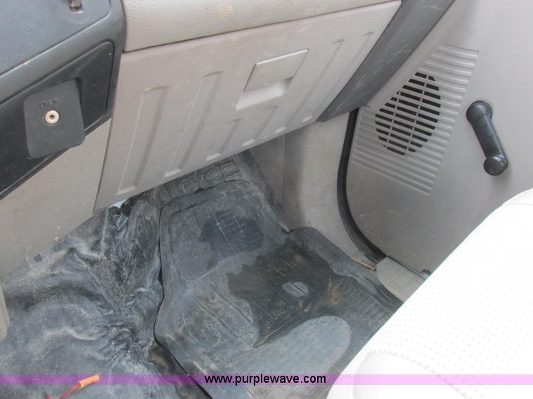 image for item L7146 2008 Ford F550 Super Duty bucket truck