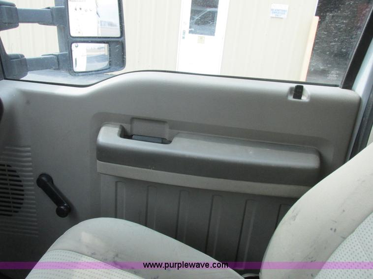 image for item L7146 2008 Ford F550 Super Duty bucket truck