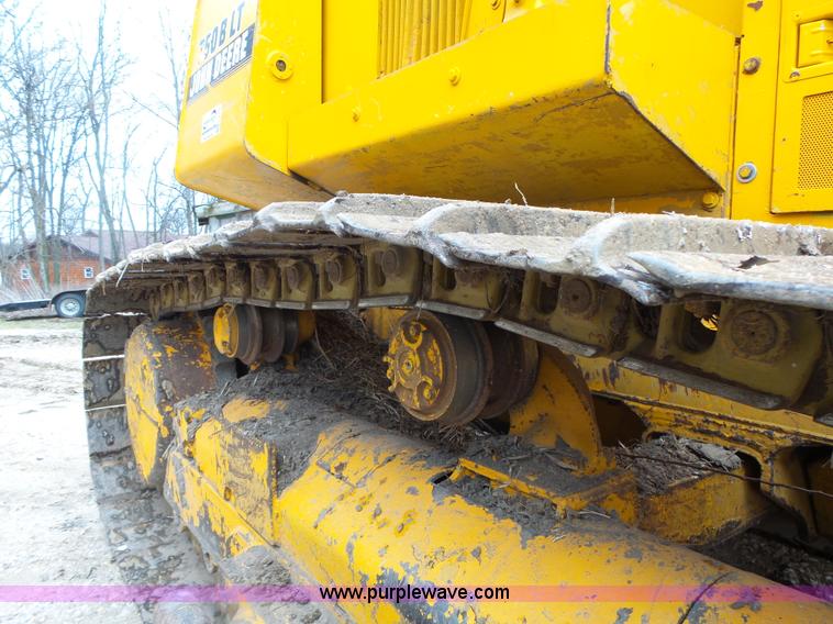 image for item L7150 1994 John Deere 750B LT dozer