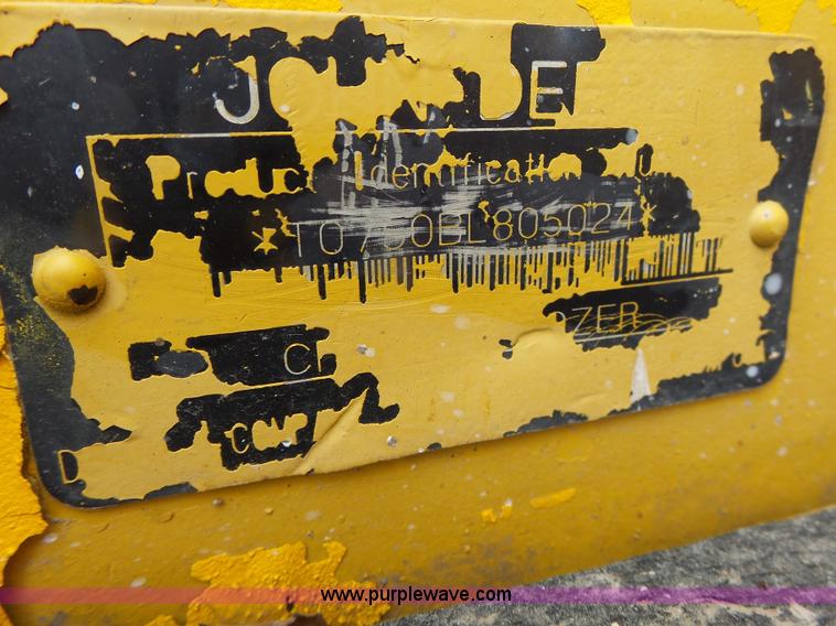 image for item L7150 1994 John Deere 750B LT dozer