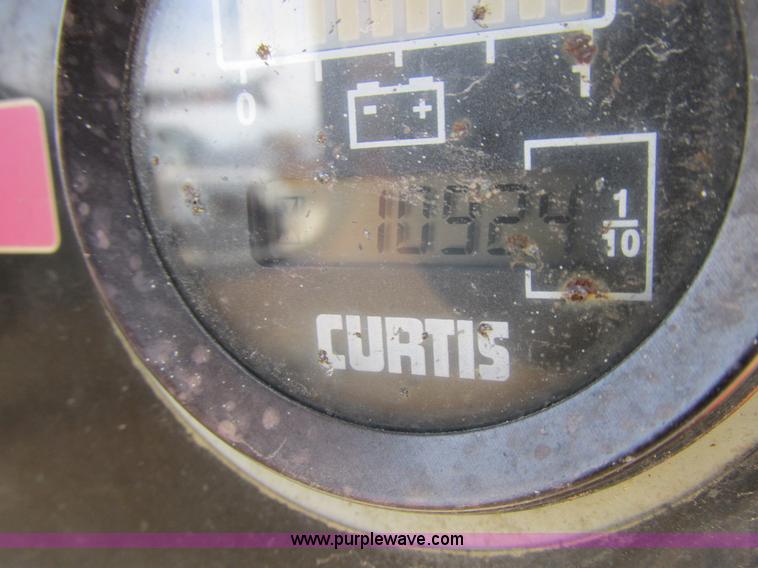 image for item L7151 2006 JLG E300AJP boom lift