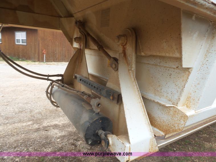 image for item L7258 2012 CTS bottom dump trailer