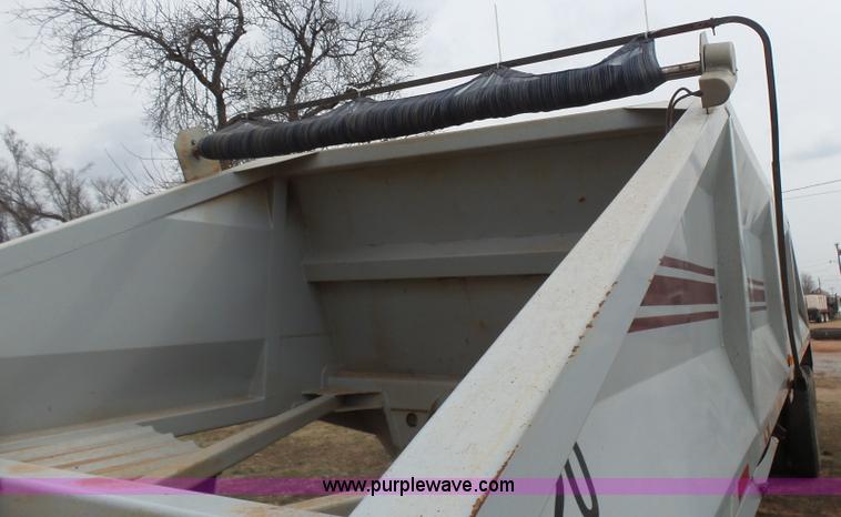 image for item L7259 2005 Rway 3521TAN bottom dump trailer