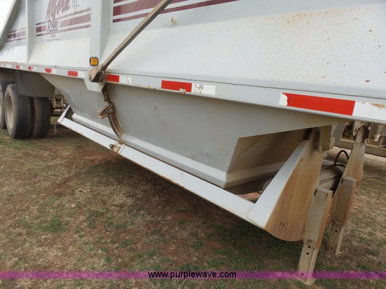 image for item L7259 2005 Rway 3521TAN bottom dump trailer