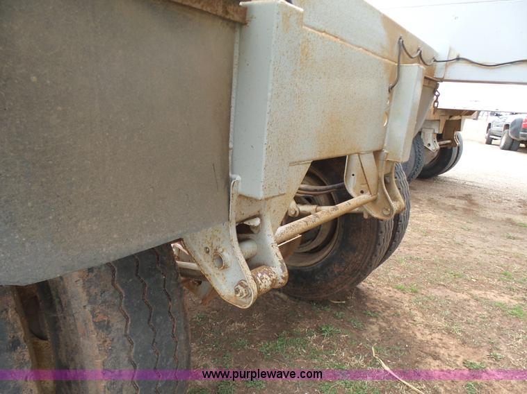image for item L7259 2005 Rway 3521TAN bottom dump trailer
