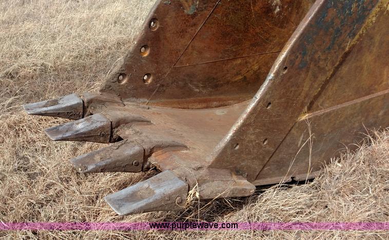 image for item L7376 1994 Hyundai Robex 290LC excavator