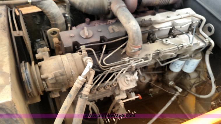 image for item L7376 1994 Hyundai Robex 290LC excavator