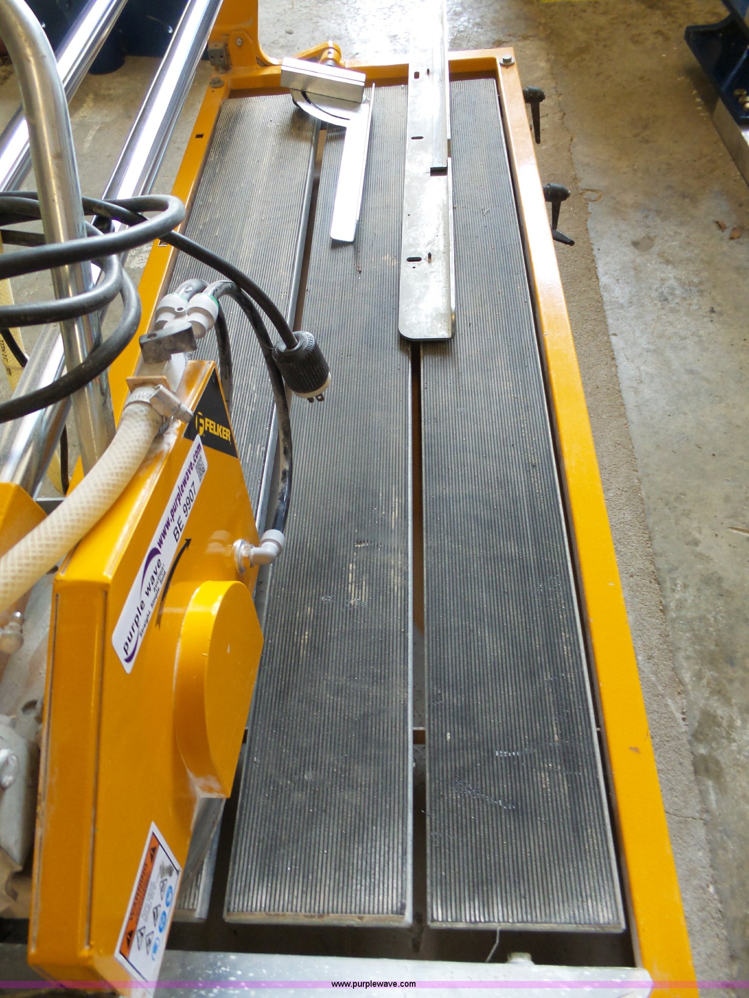 2007 Felker FRS38T rail tile saw in Lenexa, KS Item BE9907 sold