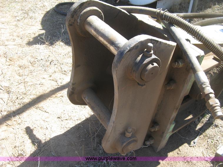 image for item J2853 2008 Ingersoll Rand V1200 breaker