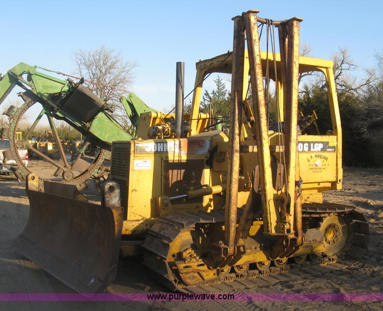 image for item J2857 1996 John Deere 550G LGP pipelayer