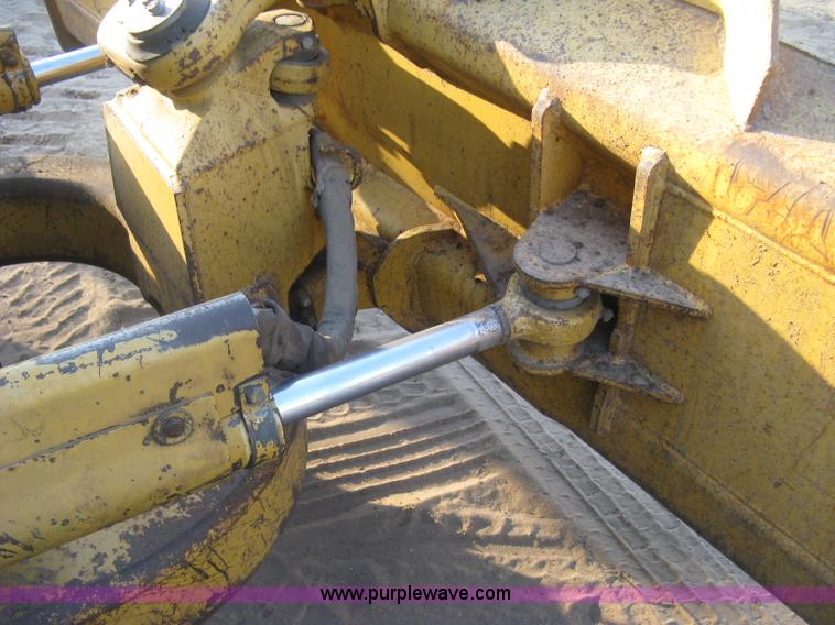 image for item J2857 1996 John Deere 550G LGP pipelayer