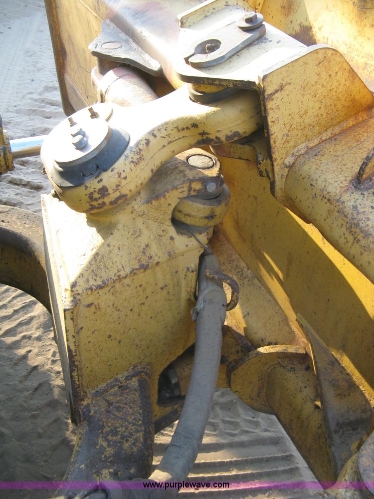 image for item J2857 1996 John Deere 550G LGP pipelayer