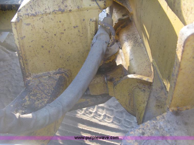 image for item J2857 1996 John Deere 550G LGP pipelayer