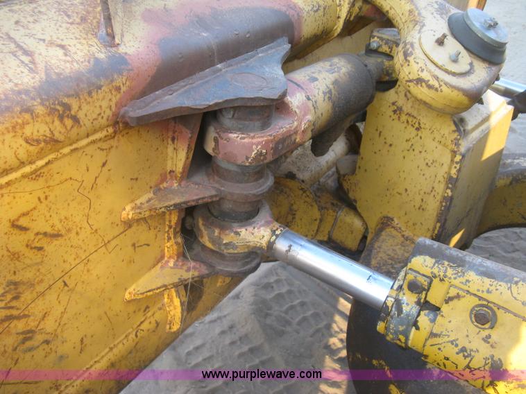 image for item J2857 1996 John Deere 550G LGP pipelayer