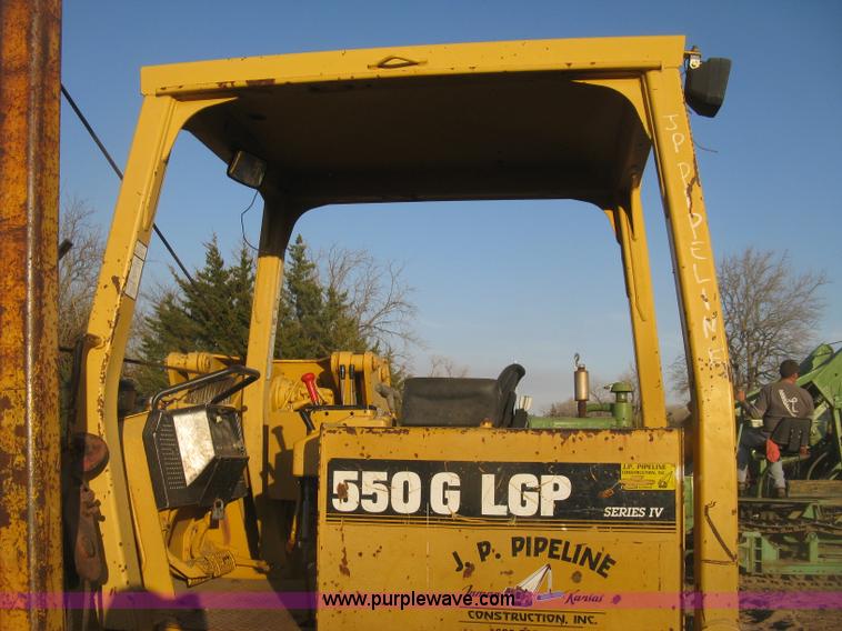 image for item J2857 1996 John Deere 550G LGP pipelayer