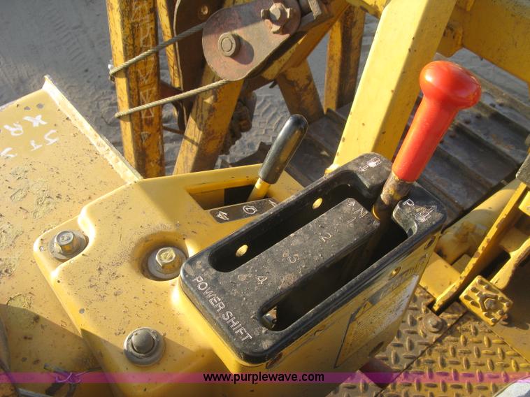 image for item J2857 1996 John Deere 550G LGP pipelayer