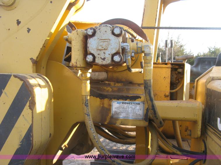 image for item J2857 1996 John Deere 550G LGP pipelayer