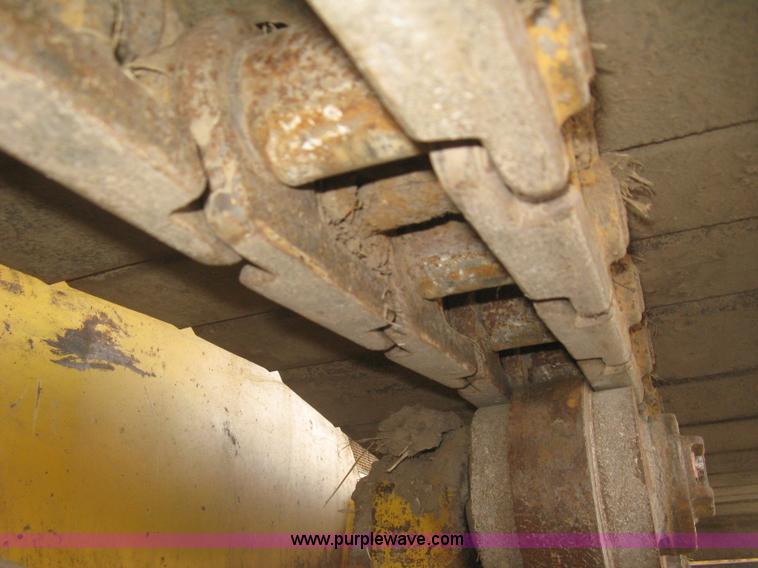 image for item J2857 1996 John Deere 550G LGP pipelayer