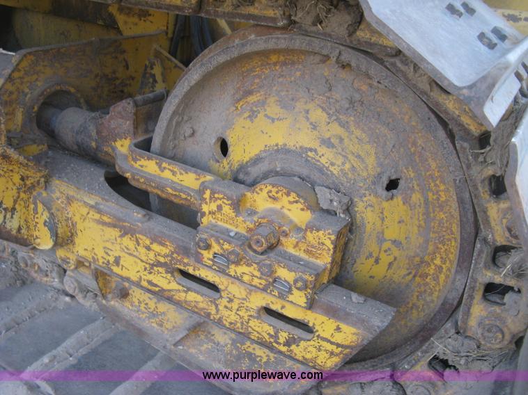 image for item J2857 1996 John Deere 550G LGP pipelayer