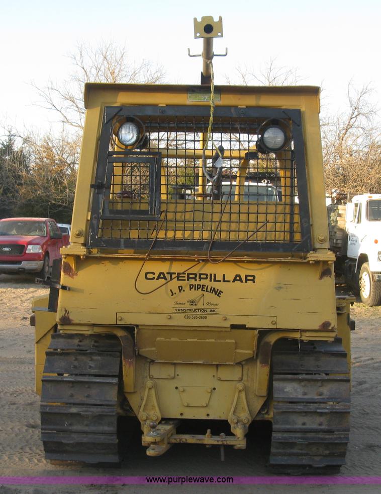 image for item J2858 1979 Caterpillar D4E pipelayer