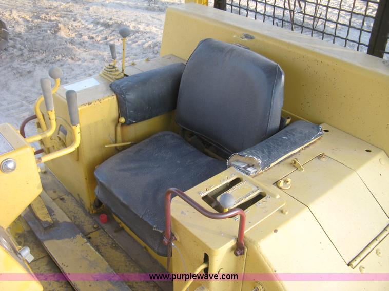 image for item J2858 1979 Caterpillar D4E pipelayer