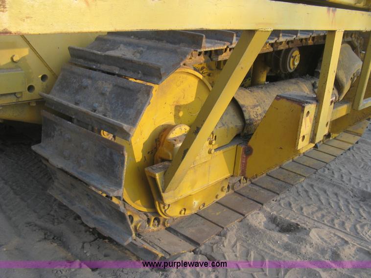 image for item J2858 1979 Caterpillar D4E pipelayer
