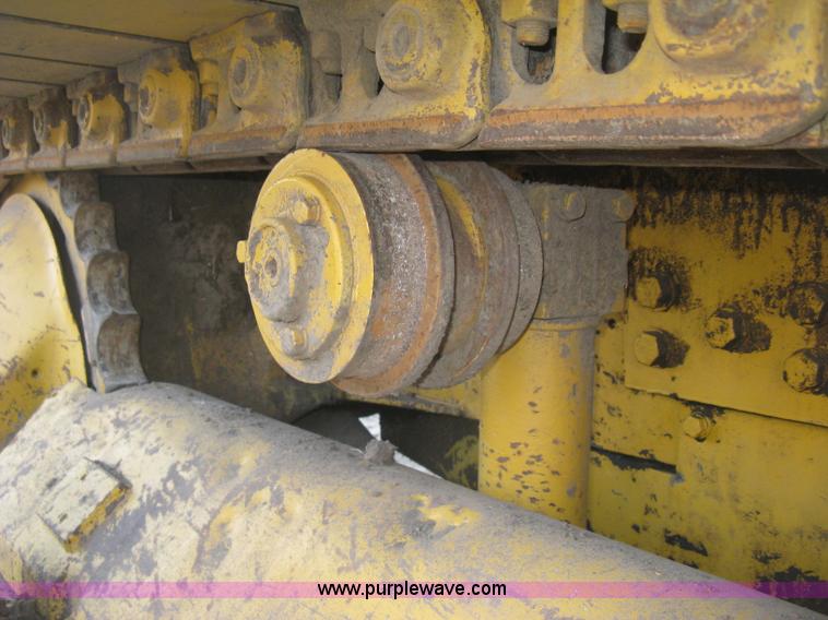 image for item J2858 1979 Caterpillar D4E pipelayer