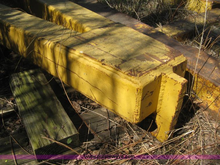 image for item J2858 1979 Caterpillar D4E pipelayer