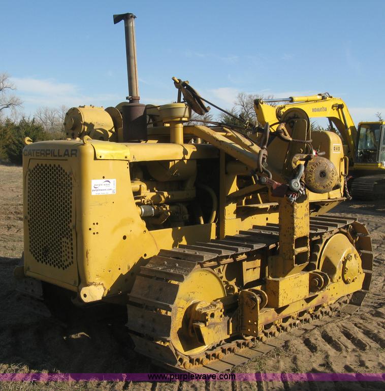 image for item J2859 1970 Caterpillar D4D pipelayer