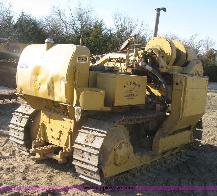 image for item J2859 1970 Caterpillar D4D pipelayer