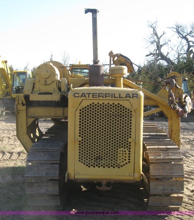 image for item J2859 1970 Caterpillar D4D pipelayer