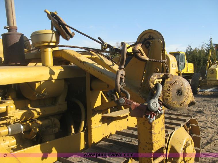 image for item J2859 1970 Caterpillar D4D pipelayer