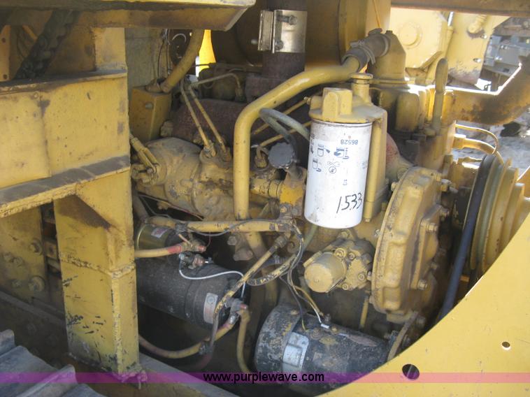 image for item J2859 1970 Caterpillar D4D pipelayer