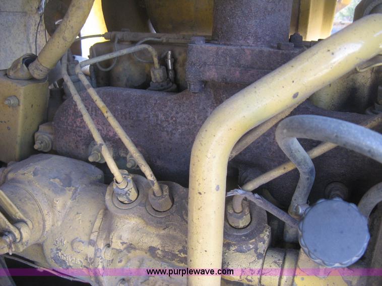 image for item J2859 1970 Caterpillar D4D pipelayer