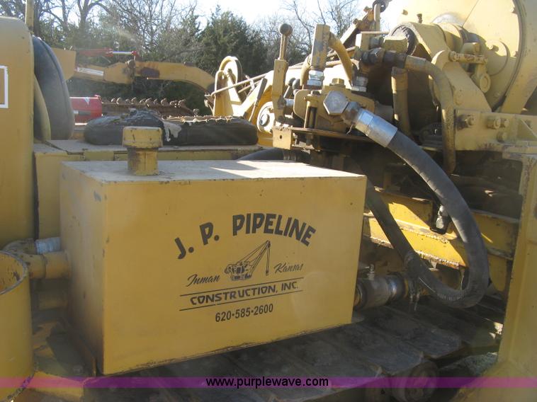 image for item J2859 1970 Caterpillar D4D pipelayer