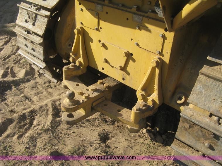image for item J2859 1970 Caterpillar D4D pipelayer