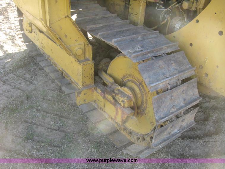 image for item J2859 1970 Caterpillar D4D pipelayer