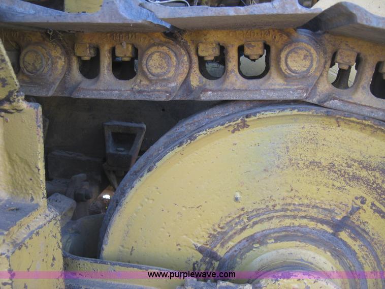 image for item J2859 1970 Caterpillar D4D pipelayer
