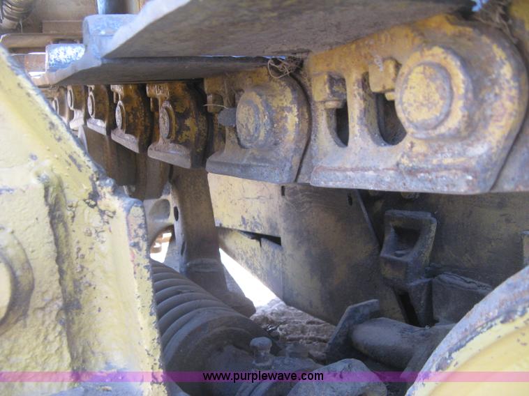 image for item J2859 1970 Caterpillar D4D pipelayer