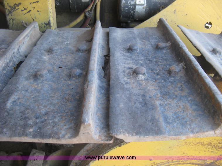 image for item J2859 1970 Caterpillar D4D pipelayer