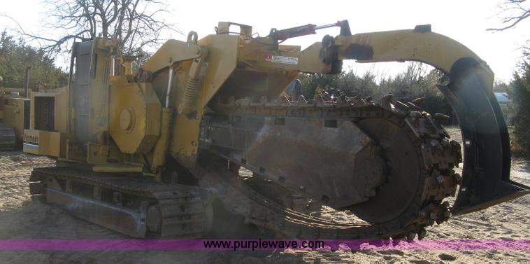 image for item J2860 1995 Vermeer T800HT trencher