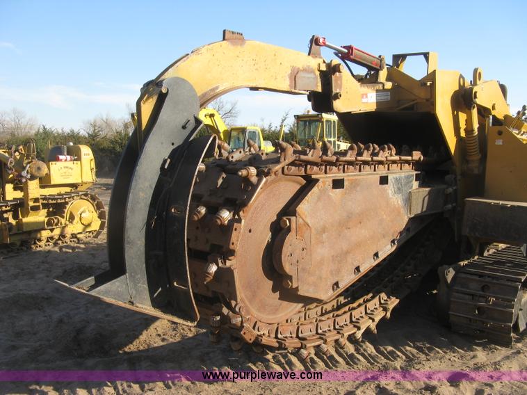 image for item J2860 1995 Vermeer T800HT trencher