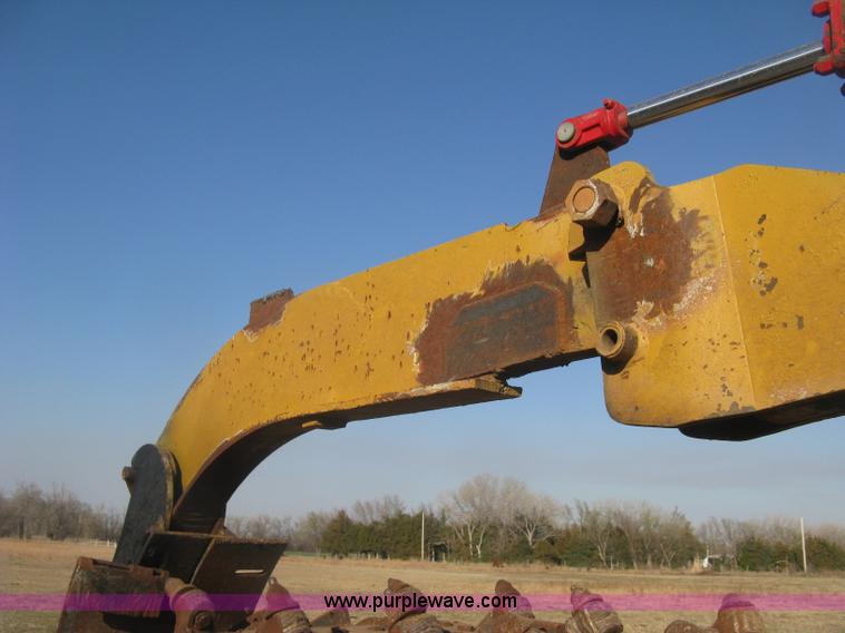image for item J2860 1995 Vermeer T800HT trencher