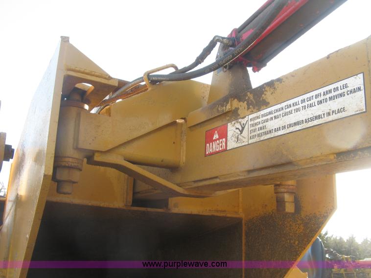 image for item J2860 1995 Vermeer T800HT trencher