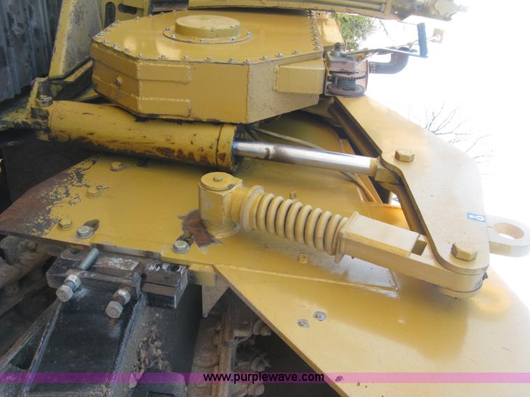 image for item J2860 1995 Vermeer T800HT trencher