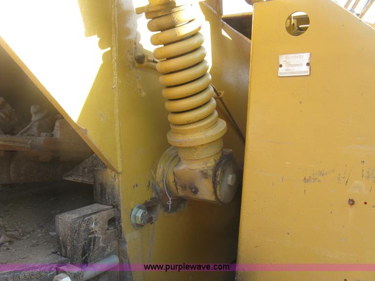 image for item J2860 1995 Vermeer T800HT trencher