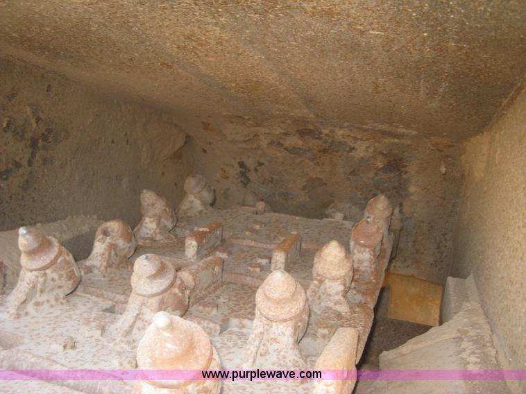 image for item J2860 1995 Vermeer T800HT trencher