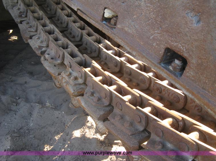 image for item J2860 1995 Vermeer T800HT trencher