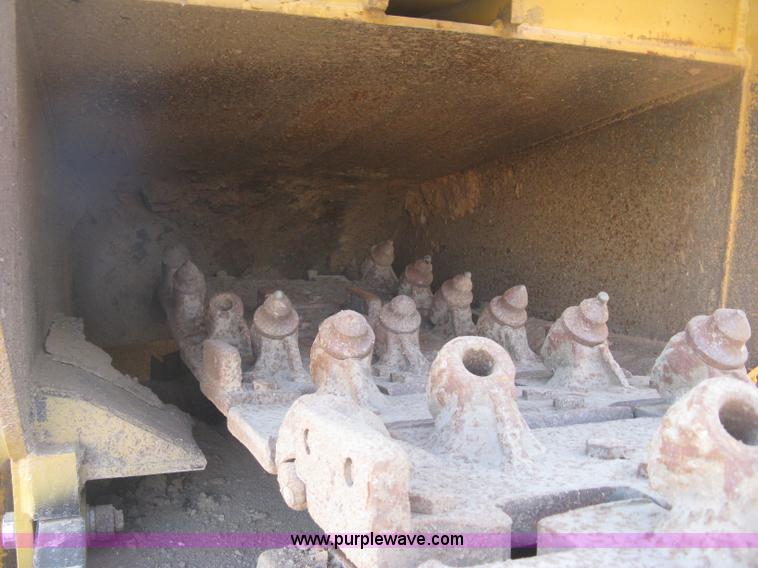 image for item J2860 1995 Vermeer T800HT trencher