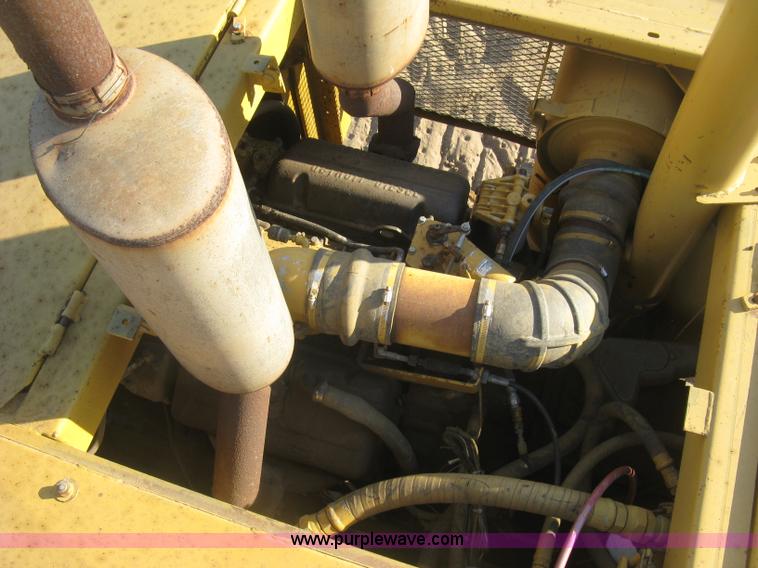 image for item J2860 1995 Vermeer T800HT trencher